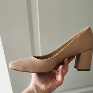 Naturalizer Classic Women's Block Heel Pump in Beige